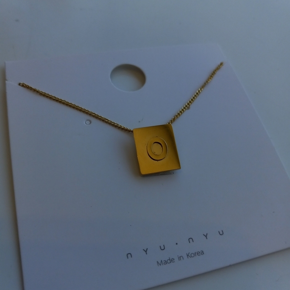 Super High Polished Block Initial (O) Monogram 18k Gold Filled Necklace - Picture 3 of 4